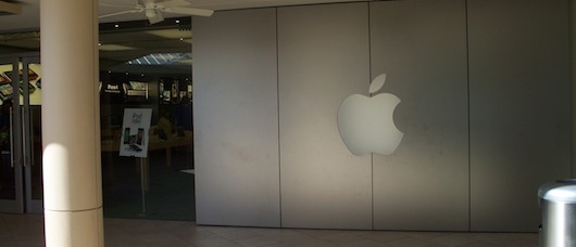 Apple temporarily closes Florida's Waterside Shops store for renovations  starting next month