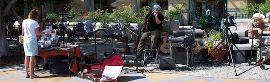 Live Music at the Farmer's Market on Third Street in Naples