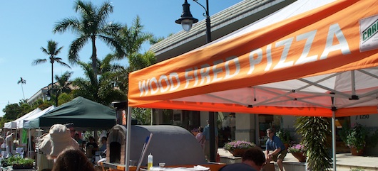Wood Fire Pizza at the Farmers Market on Third in Naples