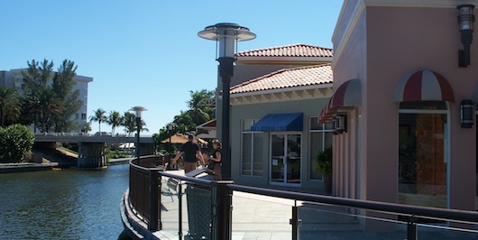 Waterfront Dining, Shopping and Entertainment in Naples Florida