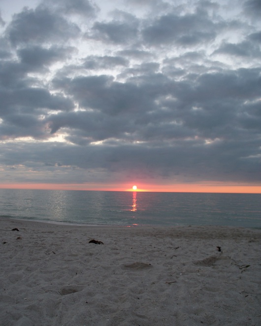 Sunset on the beach in Naples - After Turtle Club