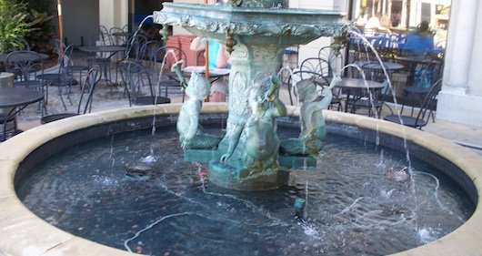 Fountain at Tony's Off Third