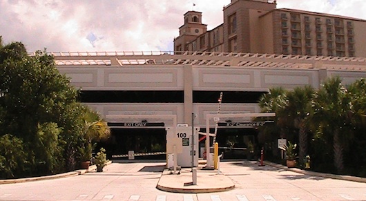 Vanderbilt Beach Parking Garage