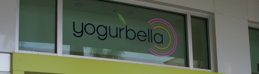 Yogurbella Smoothies and Frozen Yogurt at Mercado in Naples